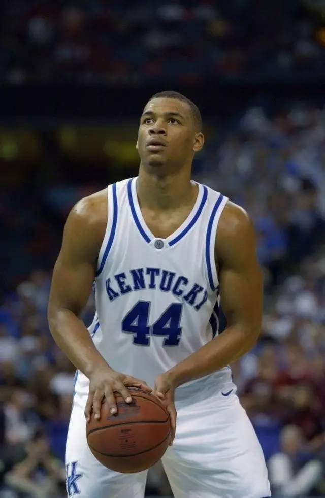 础注止损 础注止损